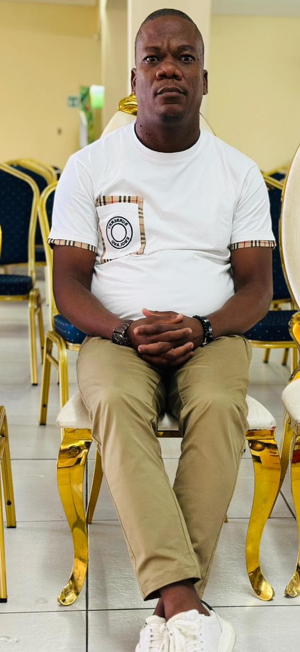 Mr Thamsanqa Msomi